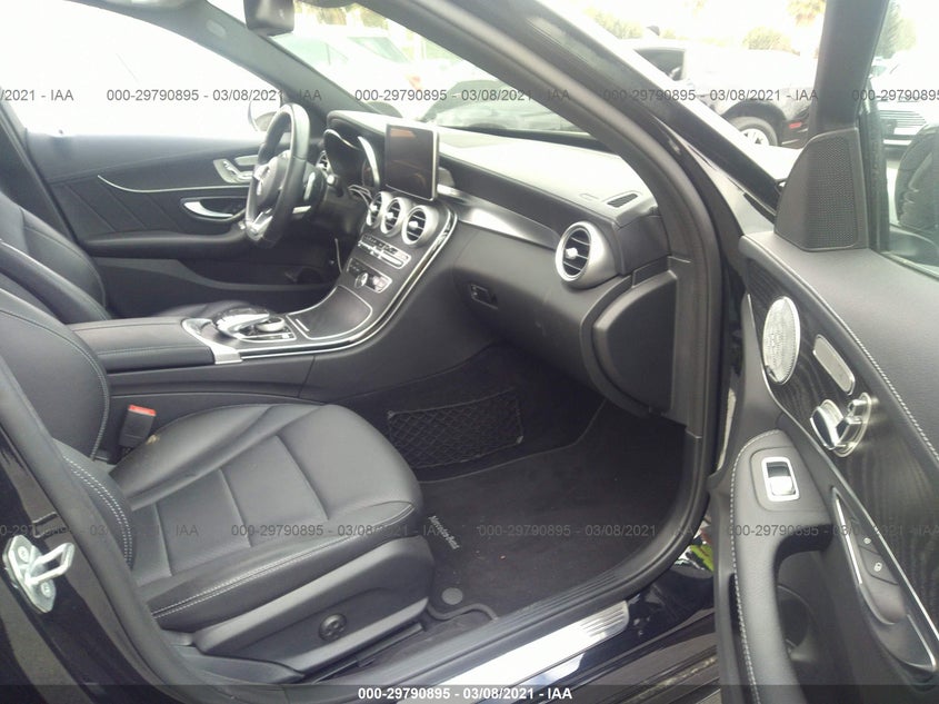 Auction sale of the 2017 MERCEDES BENZ C CLASS , vin: 55SWF4JBXHU187517, lot number: 29790895