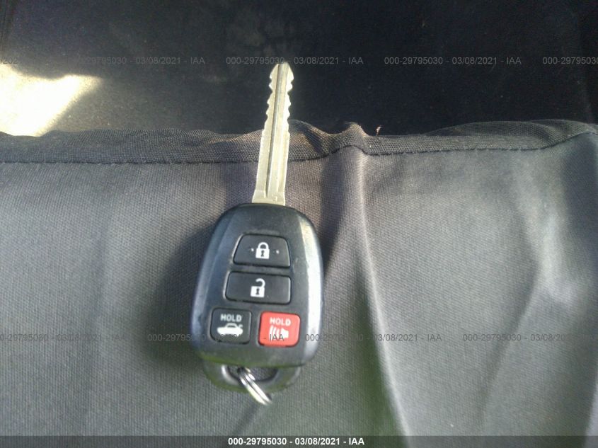 2014 TOYOTA COROLLA LE 2T1BURHEXEC138336