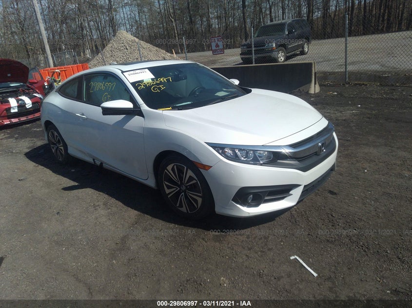 HONDA CIVIC COUPE 2017. Lot# 29806997. VIN 2HGFC3B79HH357618. Photo 1