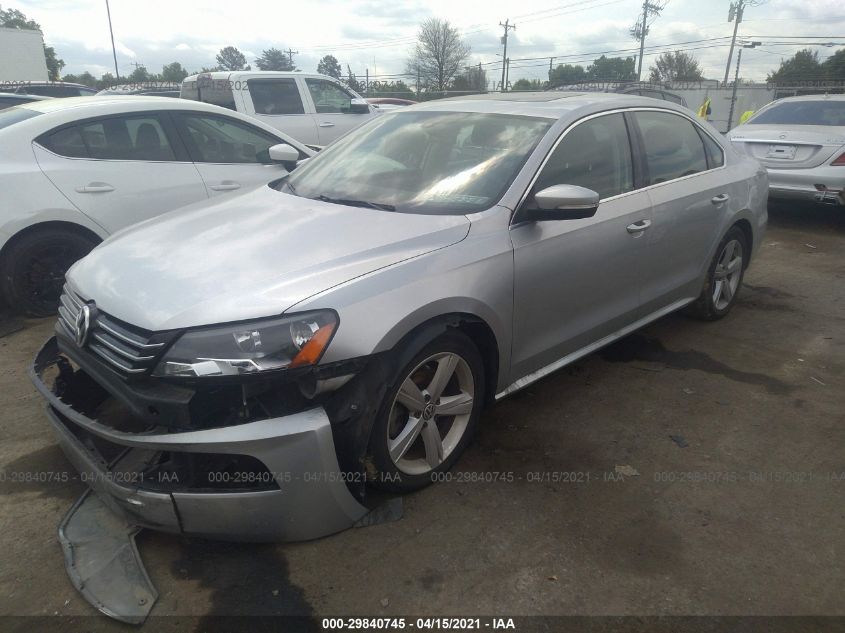 2013 VOLKSWAGEN PASSAT SE W/SUNROOF 1VWBP7A36DC070352