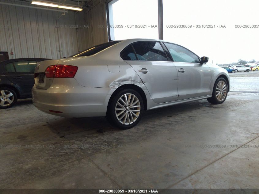 2013 VOLKSWAGEN JETTA SEDAN TDI W/PREMIUM/NAV 3VWLL7AJ7DM382483