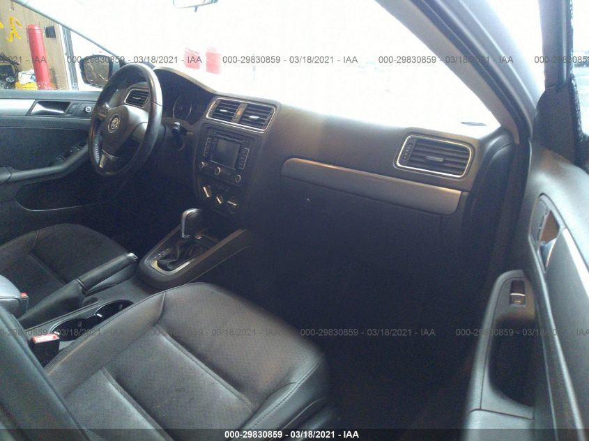 2013 VOLKSWAGEN JETTA SEDAN TDI W/PREMIUM/NAV 3VWLL7AJ7DM382483
