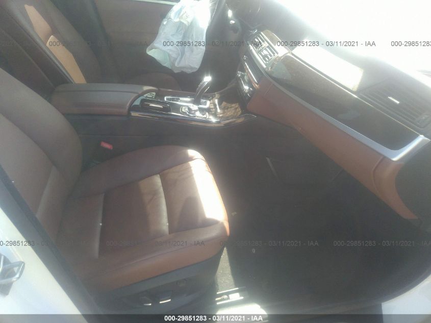 2013 BMW 5 SERIES 528I XDRIVE WBAXH5C5XDDW15730