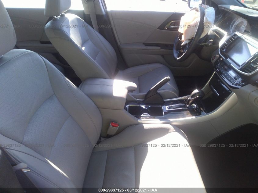 2017 HONDA ACCORD SEDAN EX-L V6 1HGCR3F8XHA042197
