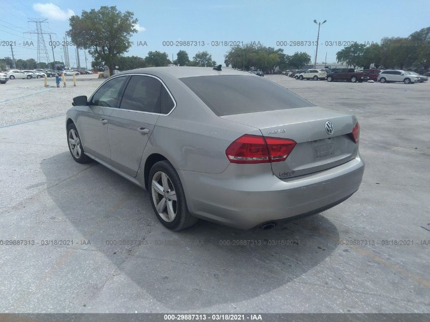 2014 VOLKSWAGEN PASSAT SE 1VWBS7A35EC057009