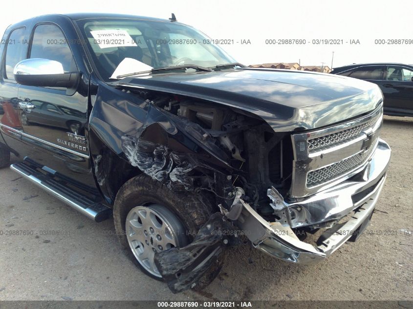 2013 CHEVROLET SILVERADO 1500 LT 1GCRCSE06DZ325854
