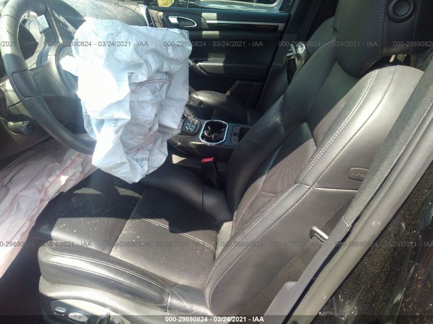 2013 PORSCHE CAYENNE WP1AA2A24DLA03631