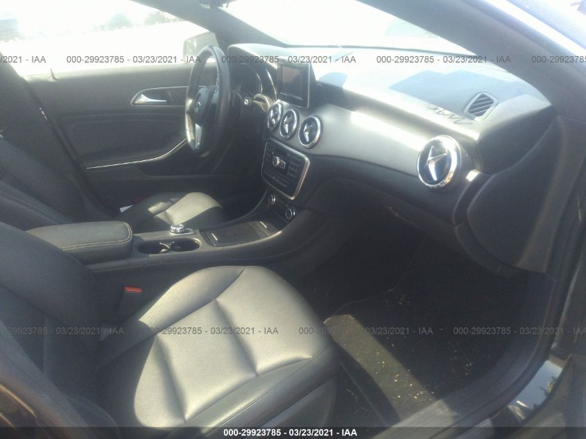2014 MERCEDES-BENZ CLA-CLASS CLA 250 WDDSJ4EB5EN038721