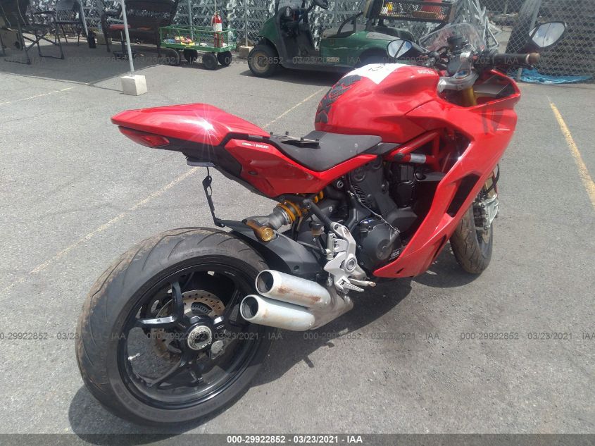 2018 DUCATI SUPERSPORT ZDMVABDS8JB005354