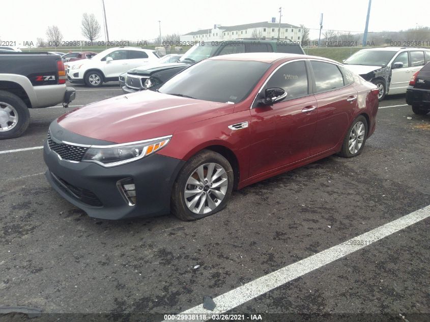 2018 KIA OPTIMA S 5XXGT4L33JG216282