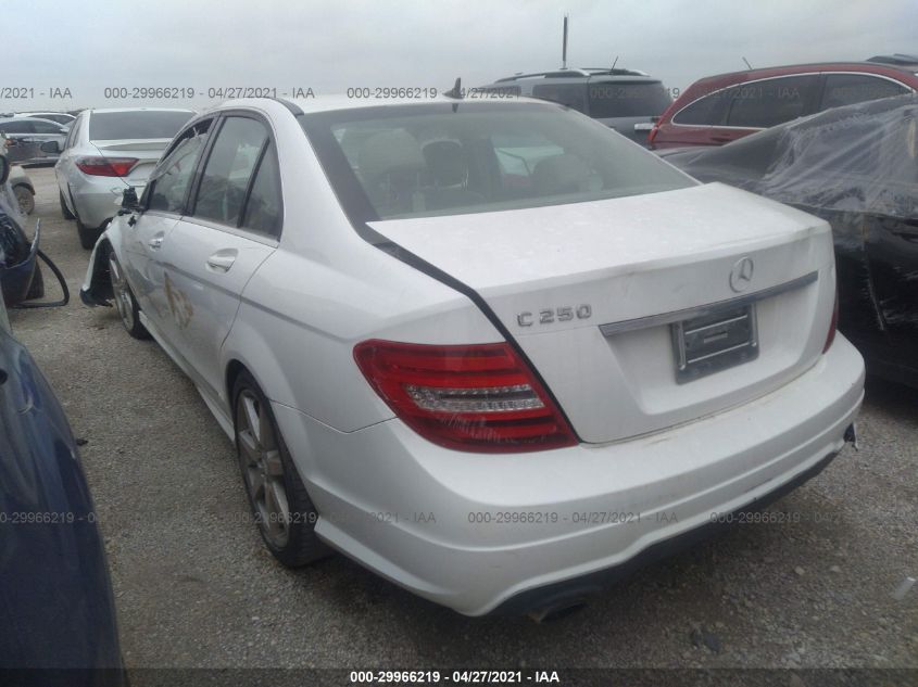 2014 MERCEDES-BENZ C-CLASS C 250 LUXURY WDDGF4HB4EA958107