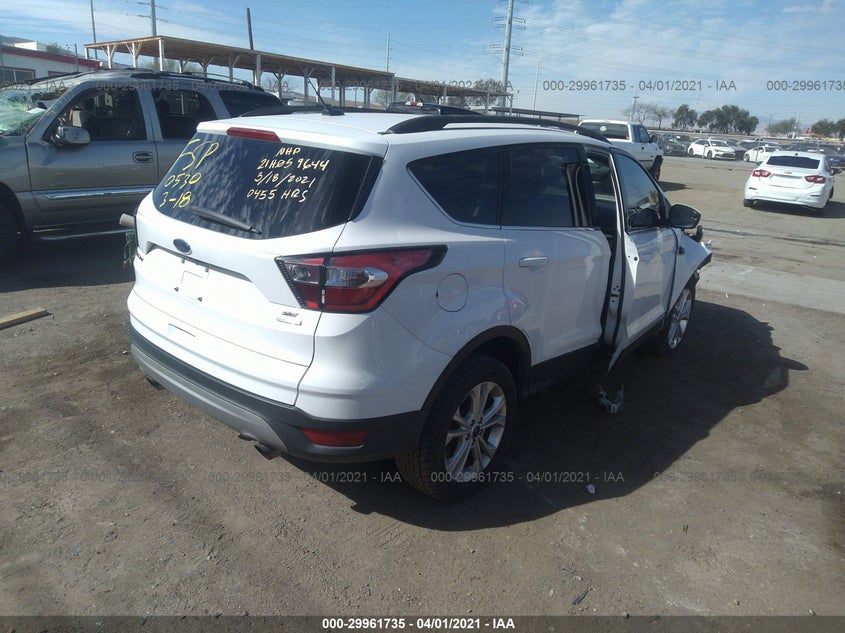 2018 FORD ESCAPE VIN: 1FMCU0GD5JUA12094