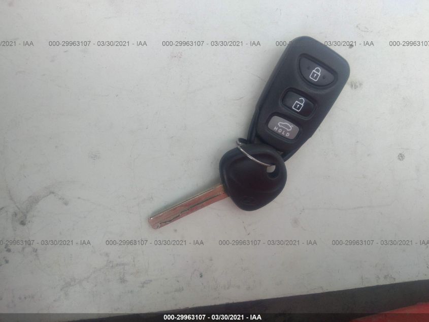 2014 HYUNDAI SONATA GLS 5NPEB4AC5EH853665
