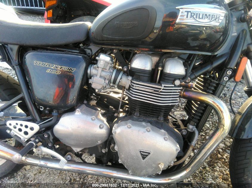 2014 TRIUMPH MOTORCYCLE THRUXTON SMT920K18ET632176