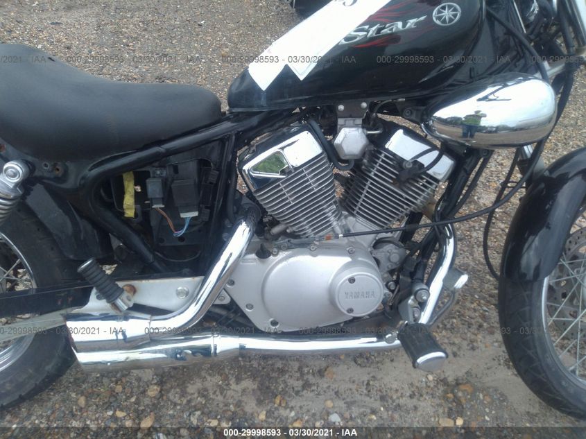 2011 YAMAHA XV250 JYAVG04E8BA012557