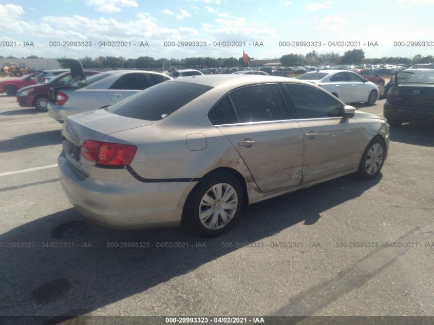 2013 VOLKSWAGEN JETTA SEDAN SE 3VWDP7AJ3DM300712