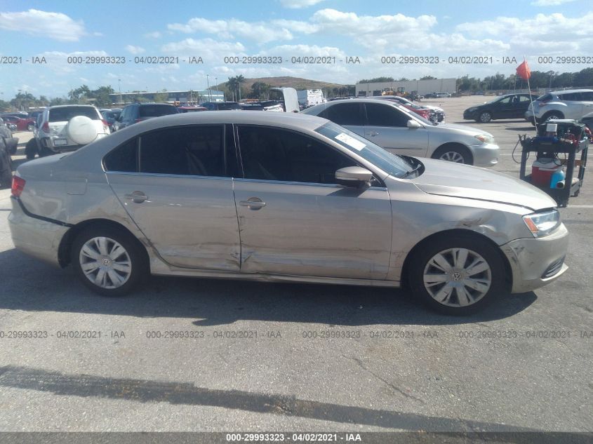 2013 VOLKSWAGEN JETTA SEDAN SE 3VWDP7AJ3DM300712
