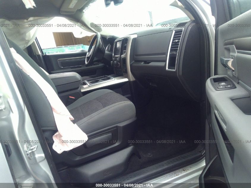 2015 RAM 1500 3C6RR7LT9FG640859