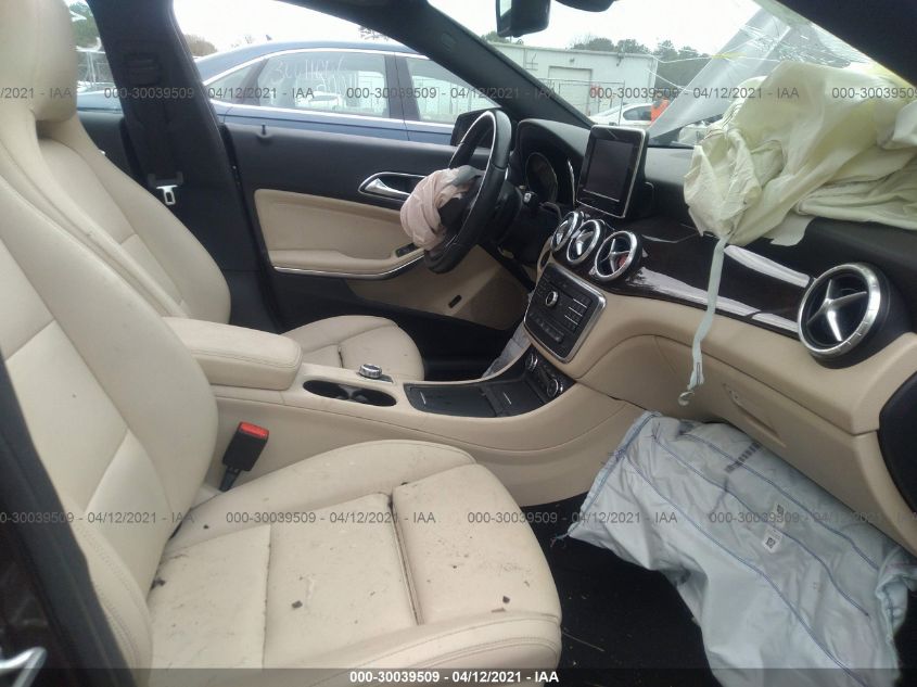 WDDSJ4GB9GN304371 Mercedes-Benz CLA-Class 2016. Фото: 4