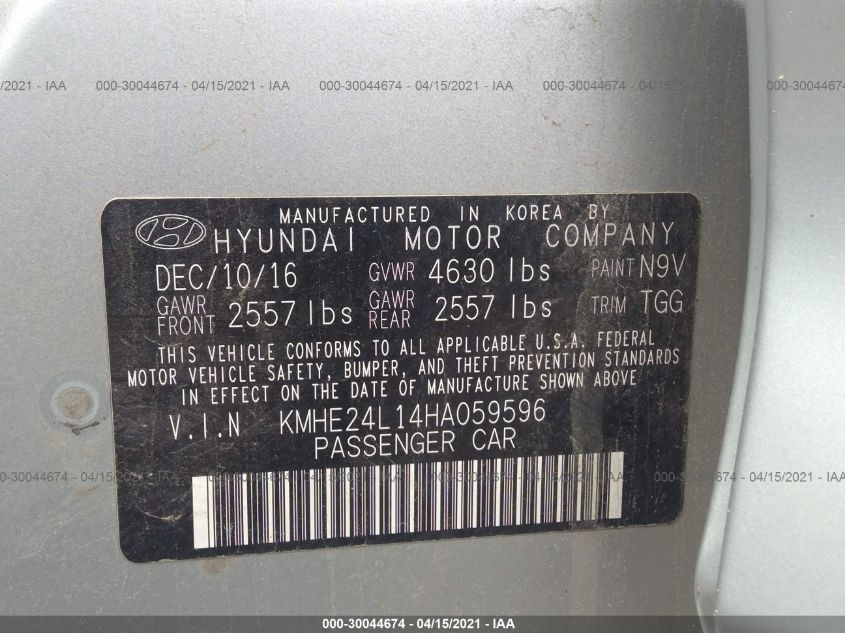 2017 HYUNDAI SONATA HYBRID SE KMHE24L14HA059596