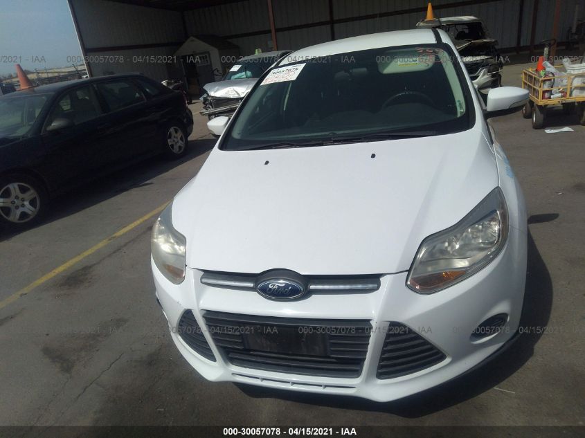 2014 FORD FOCUS SE 1FADP3K26EL171344