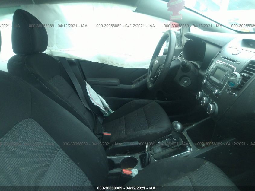 2017 KIA FORTE LX 3KPFK4A79HE141899