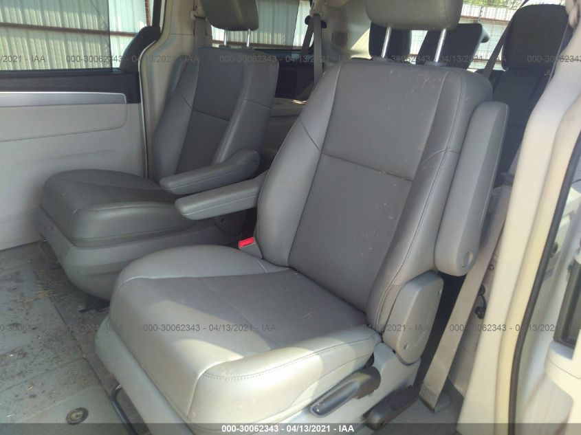 2014 VOLKSWAGEN ROUTAN SE W/RSE & NAVIGATION 2C4RVABG5ER134864