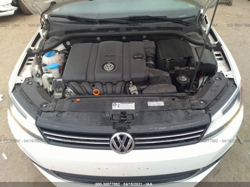 2013 VOLKSWAGEN JETTA SEDAN SEL W/NAV 3VWLX7AJ4DM375611