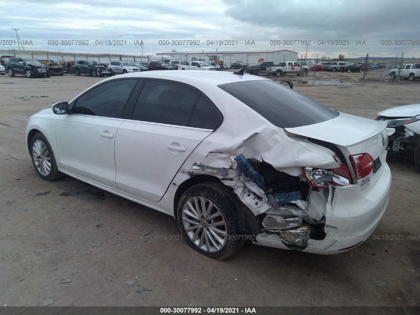 2013 VOLKSWAGEN JETTA SEDAN SEL W/NAV 3VWLX7AJ4DM375611