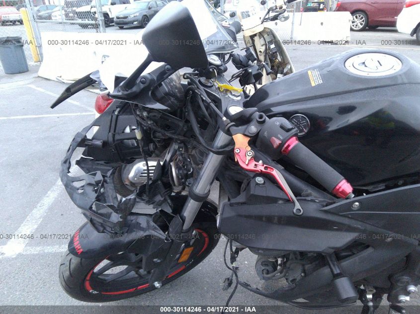 2015 YAMAHA YZFR3 MH3RH06Y6FK007658