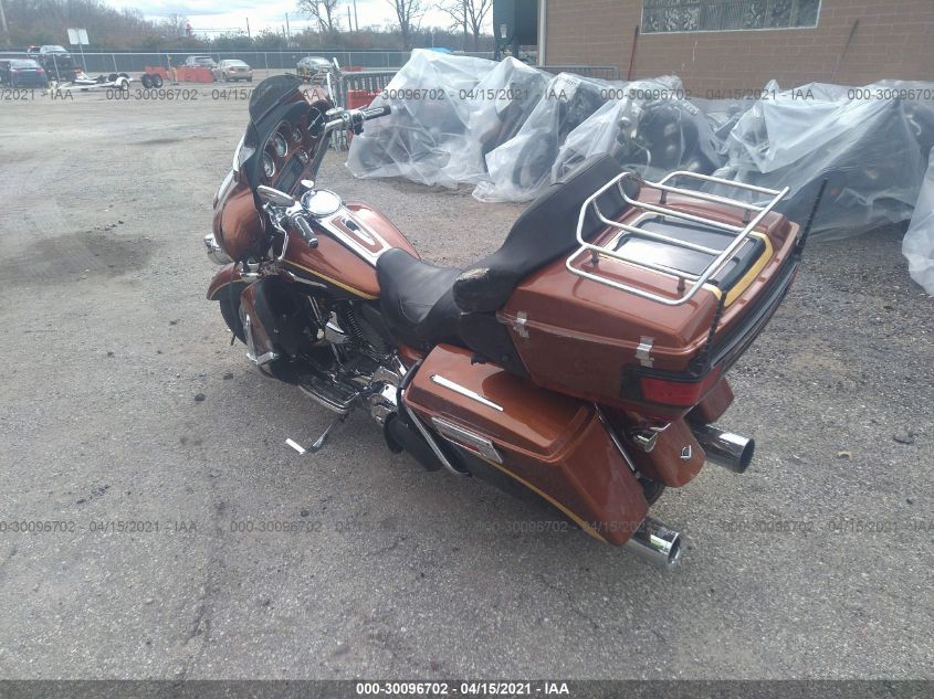 2008 HARLEY-DAVIDSON FLHTCUSE3 105TH ANNIVERSARY EDITION 1HD1PR8428Y952540