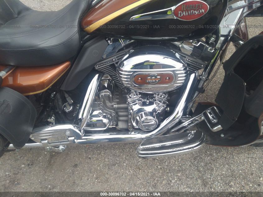 2008 HARLEY-DAVIDSON FLHTCUSE3 105TH ANNIVERSARY EDITION 1HD1PR8428Y952540