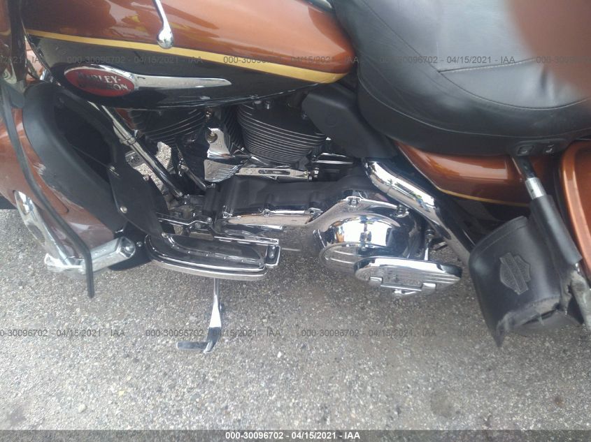 2008 HARLEY-DAVIDSON FLHTCUSE3 105TH ANNIVERSARY EDITION 1HD1PR8428Y952540