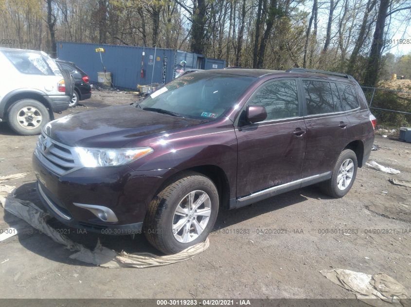 2013 TOYOTA HIGHLANDER SE V6 5TDBK3EH1DS180093