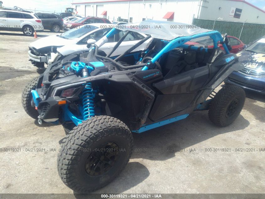 2018 CAN-AM MAVERICK X3 X RC TURBO R 3JBVVAW44JK001737