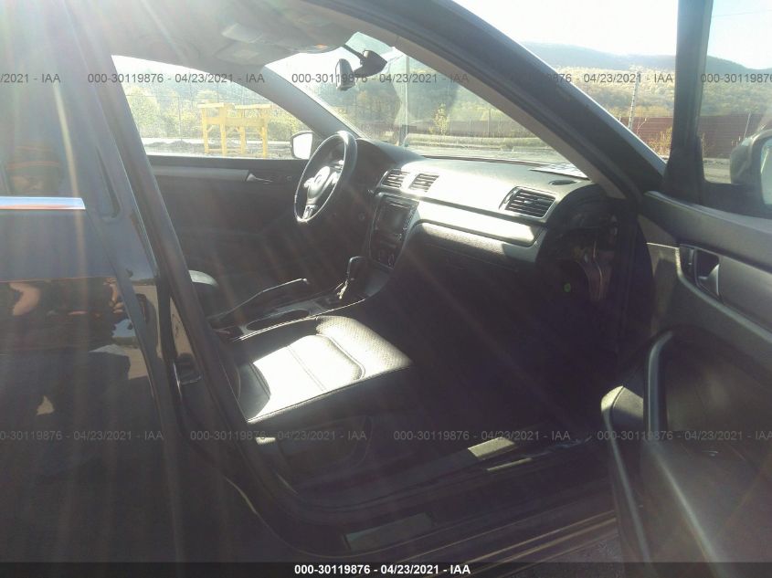 2014 VOLKSWAGEN PASSAT SE 1VWBT7A33EC053375