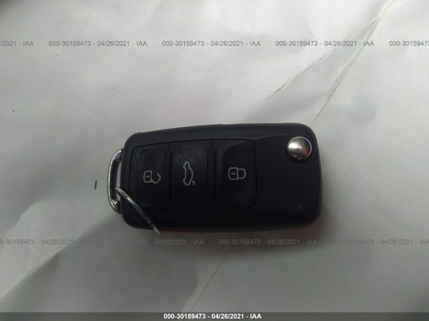 2013 VOLKSWAGEN JETTA SEDAN HYBRID SE 3VW637AJ1DM276351