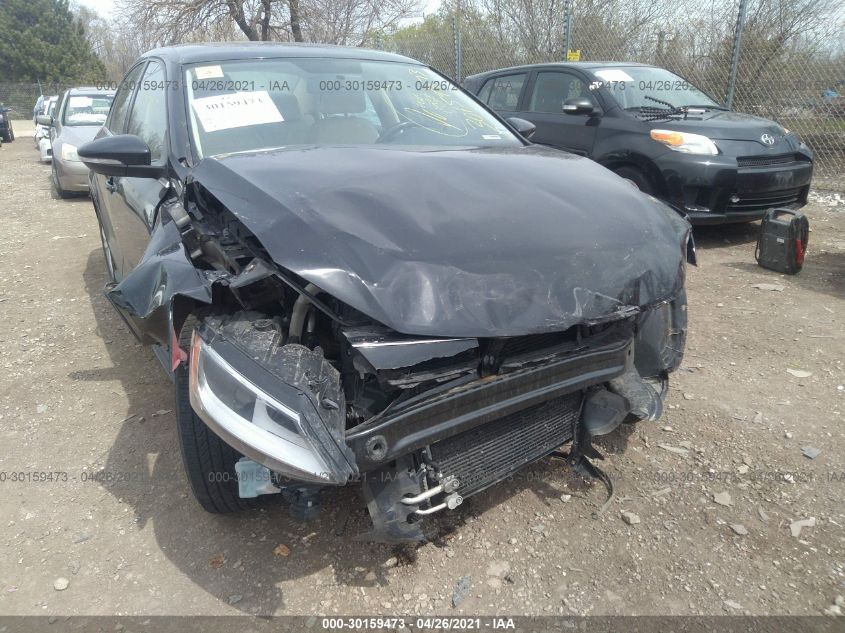 2013 VOLKSWAGEN JETTA SEDAN HYBRID SE 3VW637AJ1DM276351