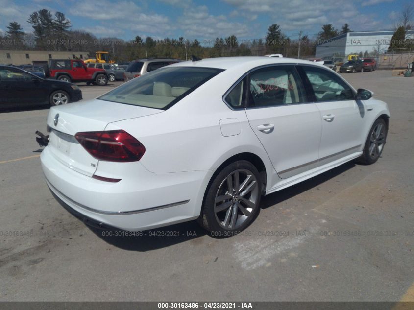 2017 VOLKSWAGEN PASSAT R-LINE W/COMFORT PKG 1VWDT7A33HC054037