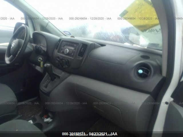 2015 NISSAN NV200 S 3N6CM0KNXFK706272