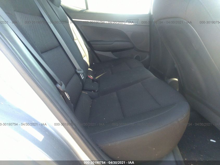 2019 HYUNDAI ELANTRA SE KMHD74LF7KU845908