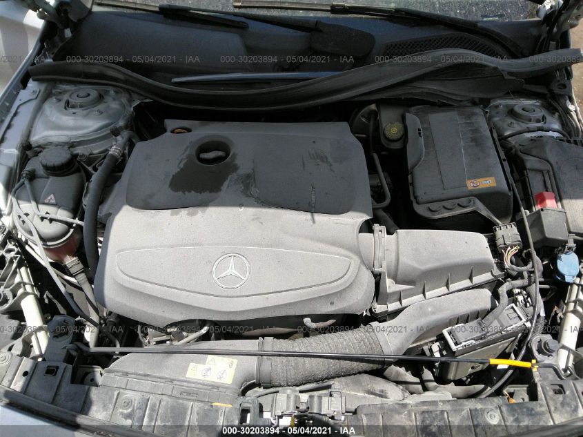 2015 MERCEDES-BENZ GLA-CLASS GLA 250 WDCTG4GB8FJ175648
