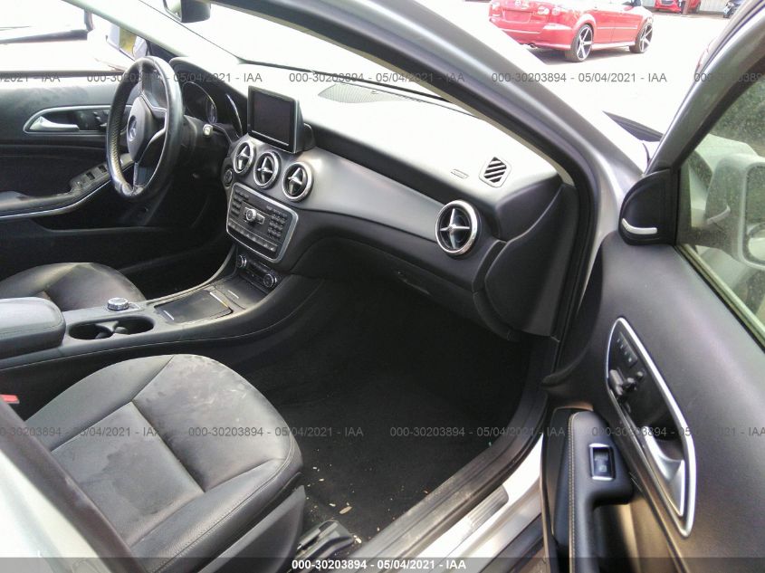 2015 MERCEDES-BENZ GLA-CLASS GLA 250 WDCTG4GB8FJ175648