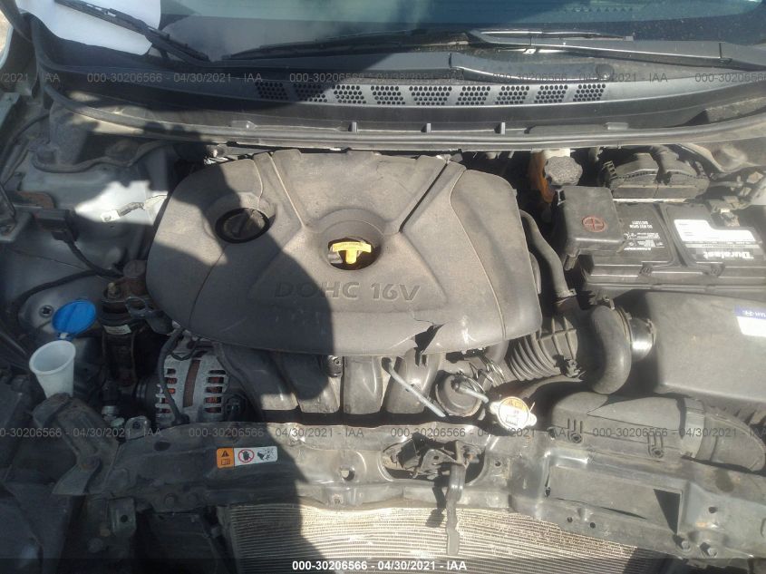 2015 HYUNDAI ELANTRA SE KMHDH4AE4FU251337