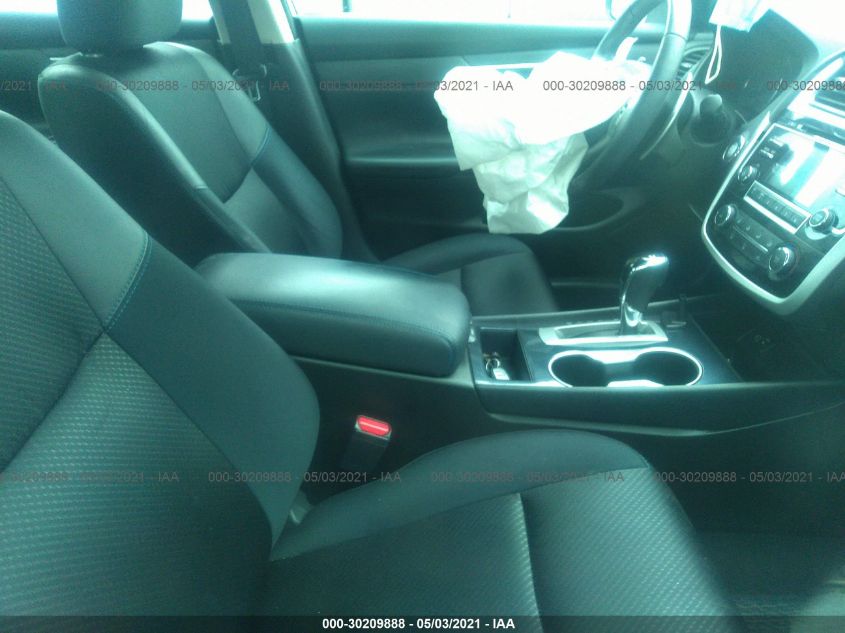Nissan Altima 2017 -auction- 4