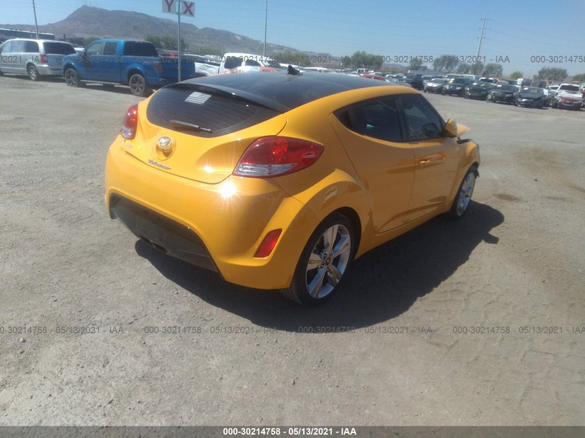 2017 HYUNDAI VELOSTER VIN: KMHTC6AD3HU315223