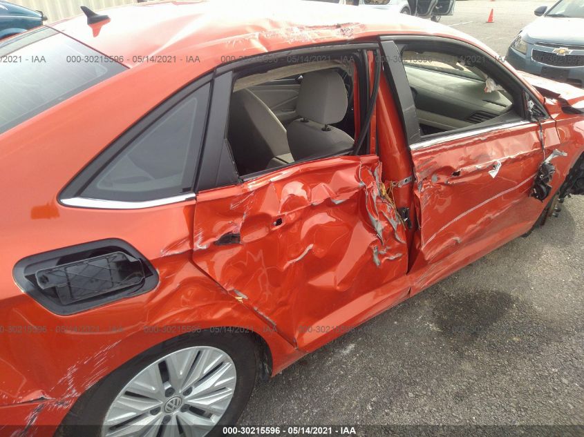 2019 VOLKSWAGEN JETTA S/SE/R-LINE 3VWC57BU7KM069644