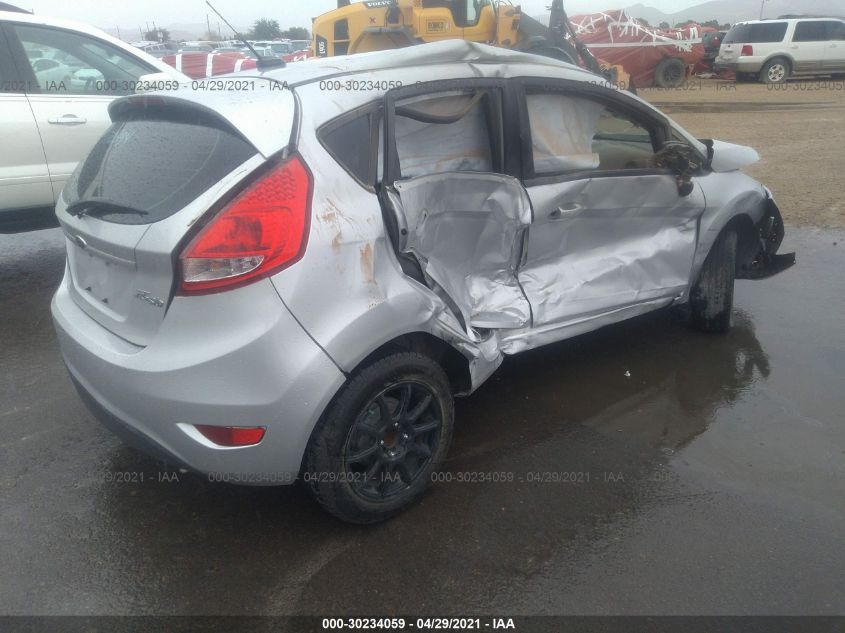 2013 FORD FIESTA SE 3FADP4EJ1DM165621
