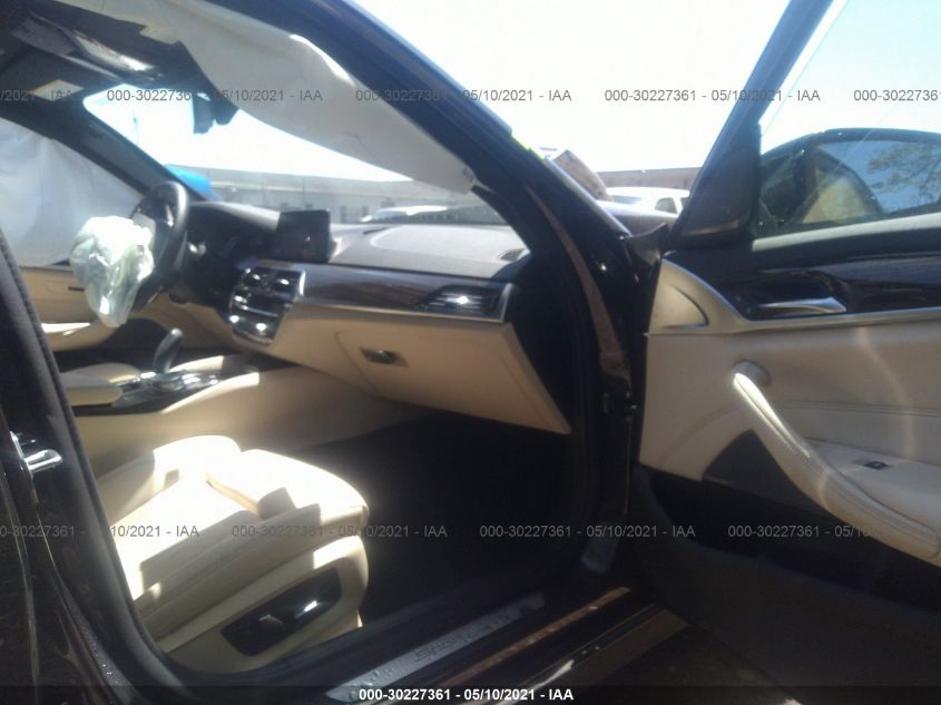 Фото: WBAJE7C55KWW25433 - 5