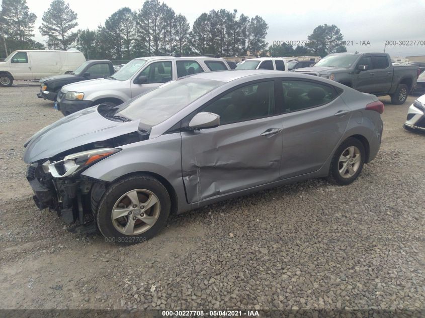 2015 HYUNDAI ELANTRA SE 5NPDH4AE2FH613132